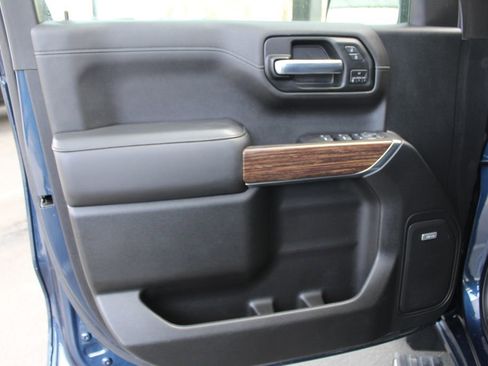 Used 2020 Chevrolet Silverado 1500 High Country w/ Max Trailering Package AWD/4WD image 24