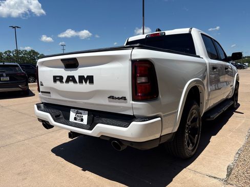 Used 2025 RAM 1500 Big Horn AWD/4WD image 10