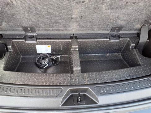 Used 2023 GMC Acadia AT4 w/ Preferred Package image 37