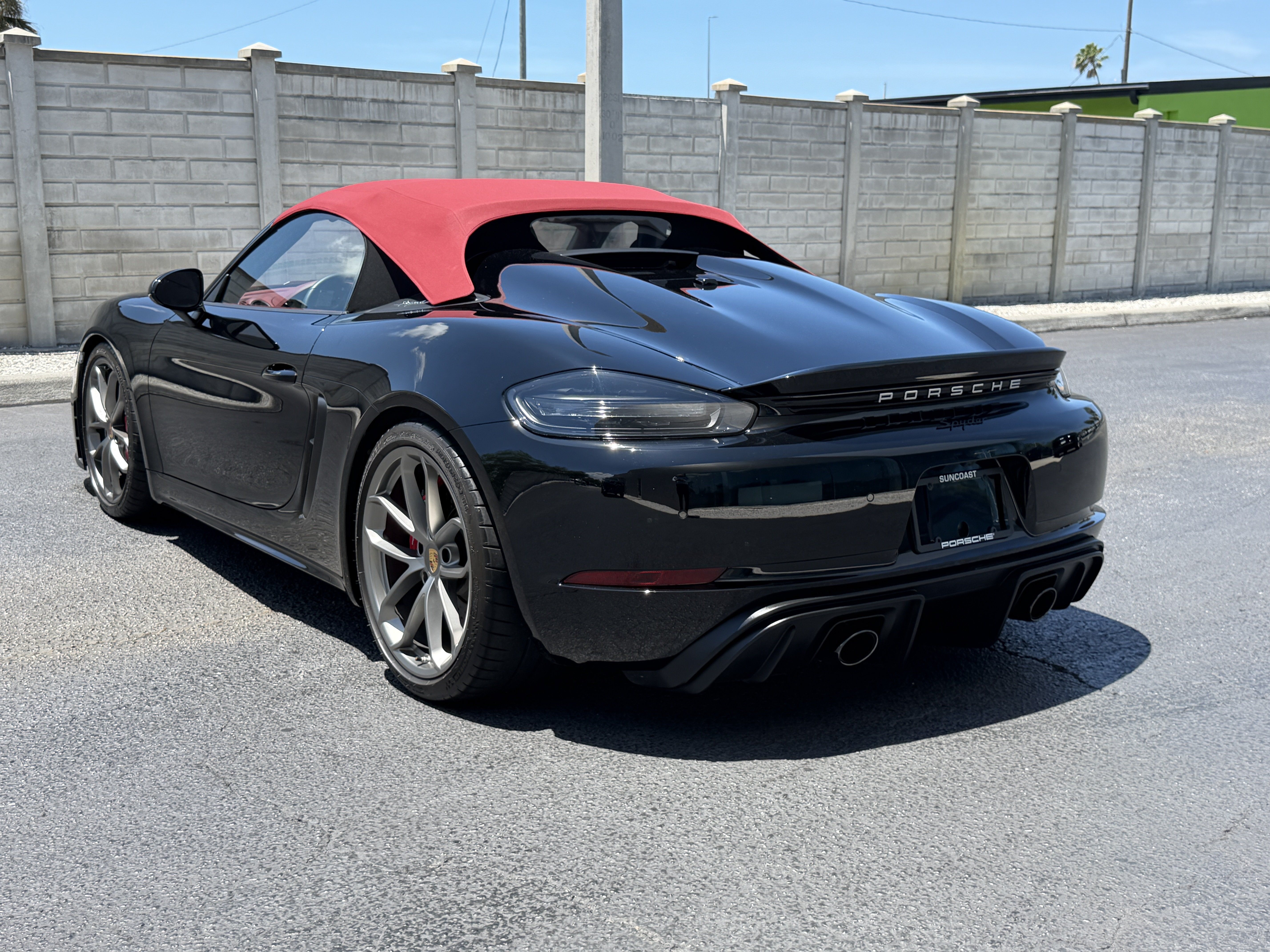 Certified 2022 Porsche 718 Boxster Spyder RWD image 3