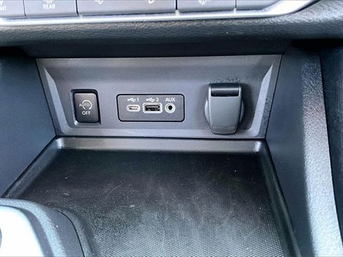 Certified 2025 Nissan Sentra SR w/ SR Premium Package image 15