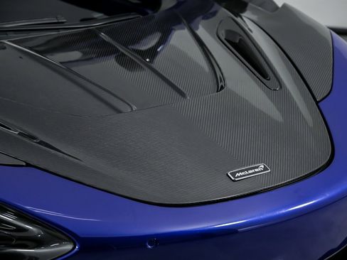 Used 2019 McLaren 720S image 5