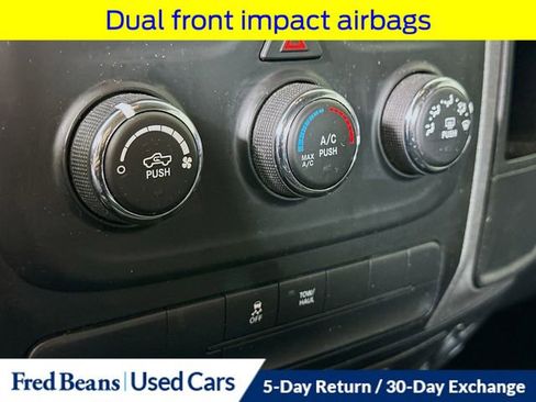 Used 2017 RAM 1500 Express image 19