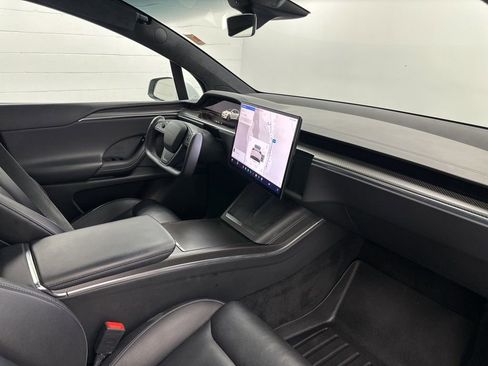 Used 2022 Tesla Model X Plaid AWD/4WD image 30