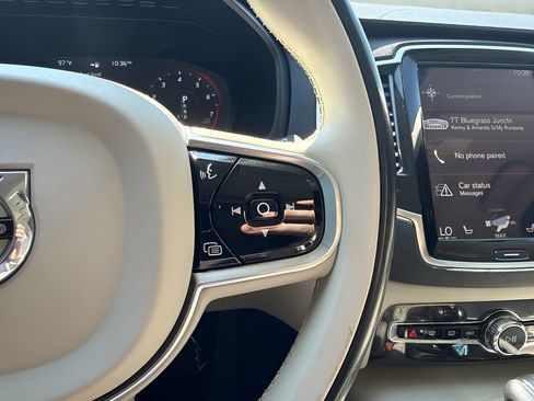 Used 2018 Volvo XC90 T6 Momentum w/ Momentum Plus Package AWD/4WD image 18