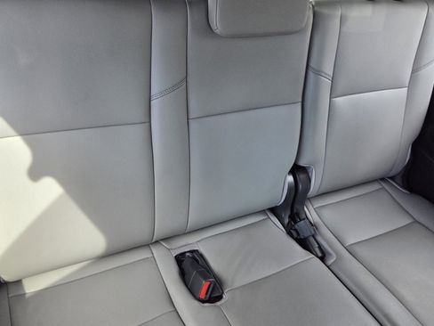 Used 2025 Toyota Sequoia Limited image 12