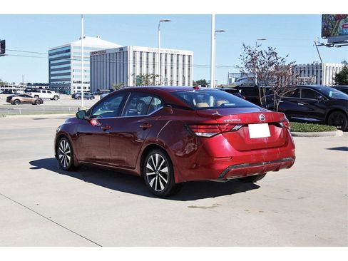 Used 2020 Nissan Sentra SV w/ SV Premium Package image 4