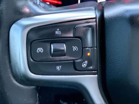 Used 2021 Chevrolet Silverado 1500 LT Trail Boss w/ Convenience Package II image 18