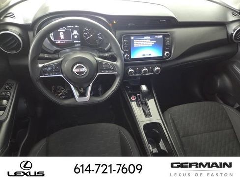 Used 2024 Nissan Kicks SV FWD image 19