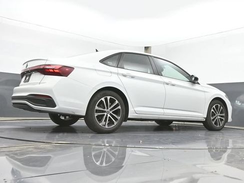 Used 2025 Volkswagen Jetta Sport FWD image 37