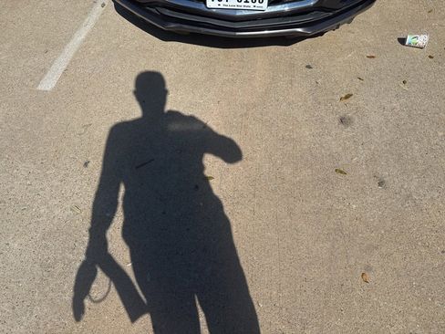 Used 2017 Chevrolet Cruze LT w/ Convenience Package image 11