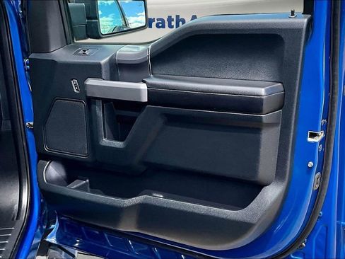 Used 2017 Ford F150 XLT w/ Equipment Group 302A Luxury AWD/4WD image 28