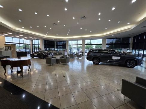 Used 2016 Buick LaCrosse Leather image 12