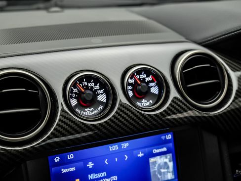 Used 2021 Ford Mustang Shelby GT500 w/ Carbon Fiber Track Pack image 71