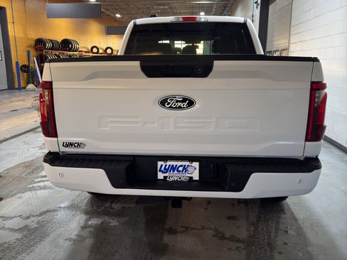 Used 2024 Ford F150 XLT w/ XLT Black Appearance Package image 4