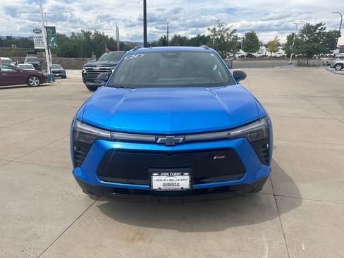 Used 2024 Chevrolet Blazer EV RS AWD/4WD image 2