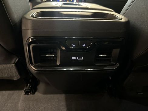 Certified 2022 Chevrolet Silverado 1500 ZR2 AWD/4WD image 20