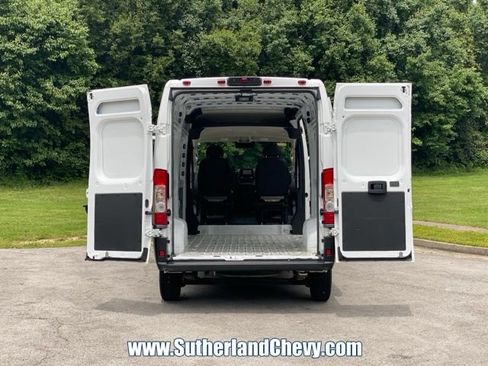 Used 2025 RAM ProMaster 2500 w/ Convenience Group FWD image 29