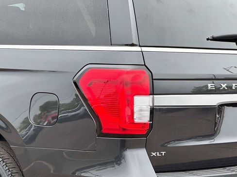 Certified 2024 Ford Expedition Max XLT AWD/4WD image 9