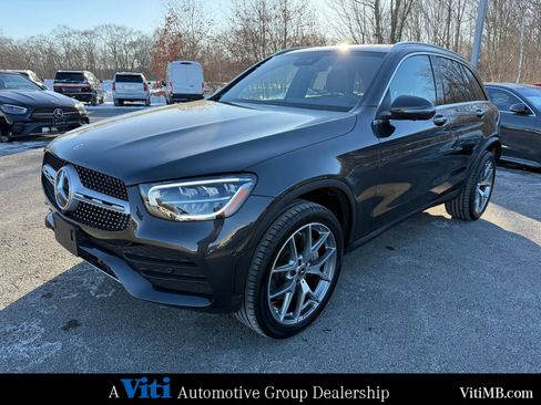 Certified 2022 Mercedes-Benz GLC 300 GLC 300 image 4