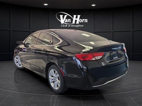 Used 2015 Chrysler 200 Limited w/ Convenience Group FWD image 5