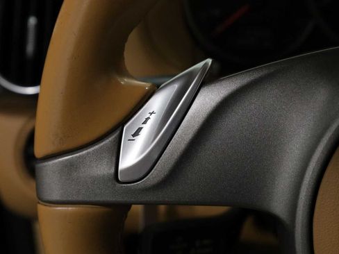 Used 2009 Porsche Cayman RWD image 23
