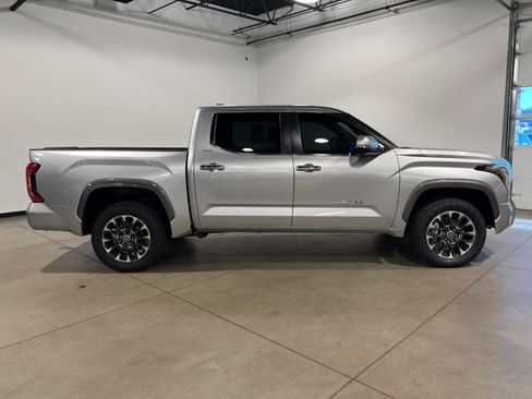 Used 2024 Toyota Tundra Limited image 2