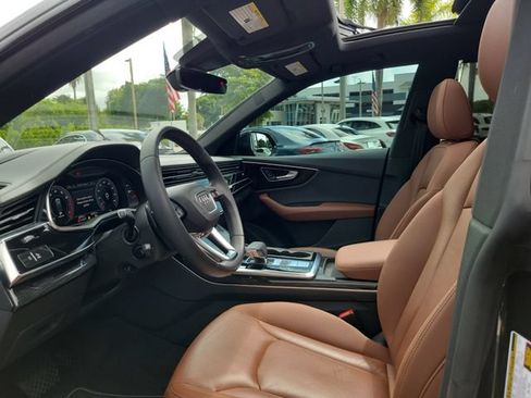 Used 2019 Audi Q8 Prestige AWD/4WD image 15