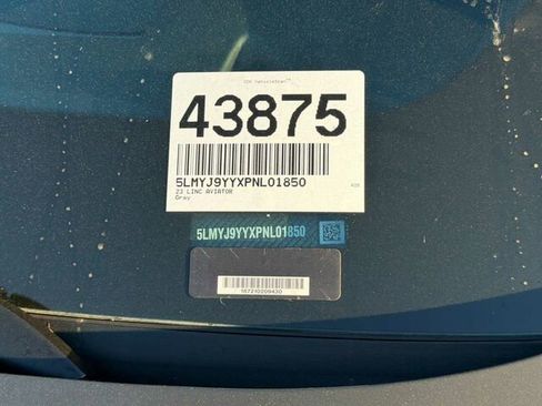 Used 2023 Lincoln Aviator Black Label Grand Touring w/ Class IV Trailer Tow Package image 4