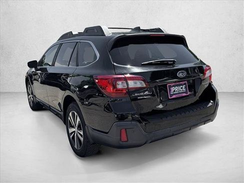 Used 2018 Subaru Outback 3.6R Limited AWD/4WD image 24