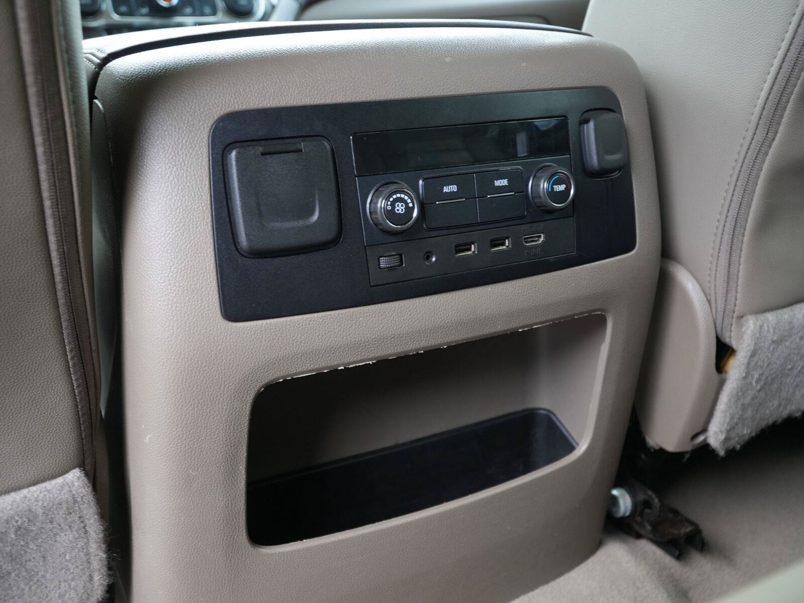 Used 2017 Chevrolet Tahoe LT RWD image 22