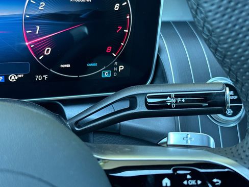 New 2025 Mercedes-Benz GLC 300 image 24
