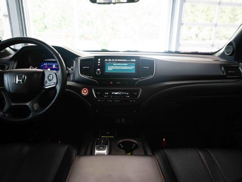 Used 2024 Honda Passport TrailSport image 20