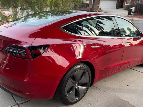 Used 2018 Tesla Model 3 Long Range AWD/4WD image 3