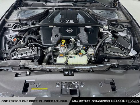 Certified 2024 Nissan Z Performance w/ Floor Mat Package image 28