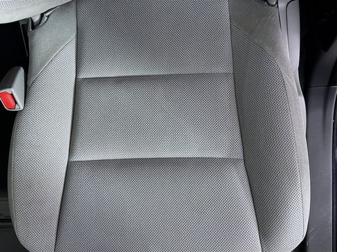 Certified 2020 Toyota Sienna L FWD image 18