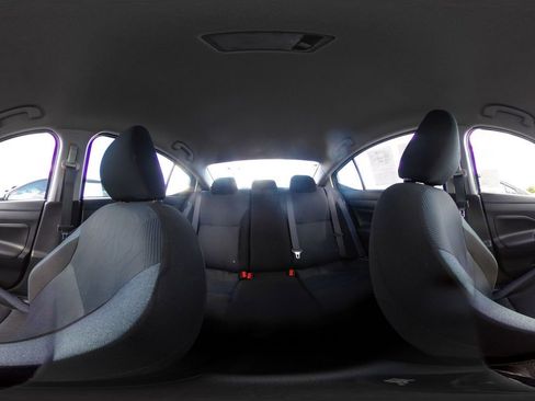 Used 2025 Nissan Versa SV FWD image 40