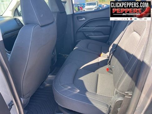 Used 2018 GMC Canyon SLE w/ SLE Convenience Package image 14