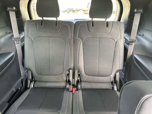 New 2025 Jeep Grand Cherokee L Laredo w/ Luxury Tech Group I image 25