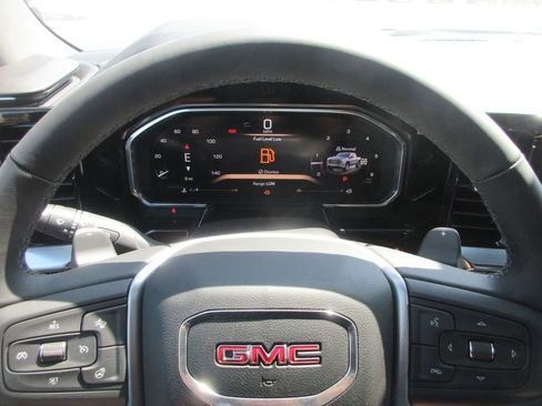 New 2026 GMC Sierra 1500 Elevation w/ Elevation Premium Package AWD/4WD image 18