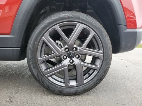 New 2026 Jeep Compass Limited image 9