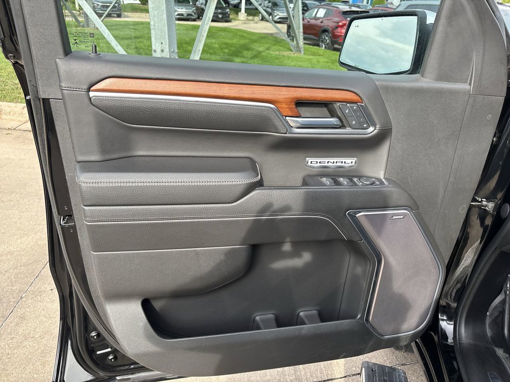 Used 2022 GMC Sierra 1500 Denali AWD/4WD image 28