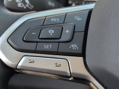 Used 2025 Volkswagen Jetta S image 19