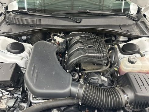 Used 2023 Chrysler 300 Touring L w/ Popular Equipment Group image 29