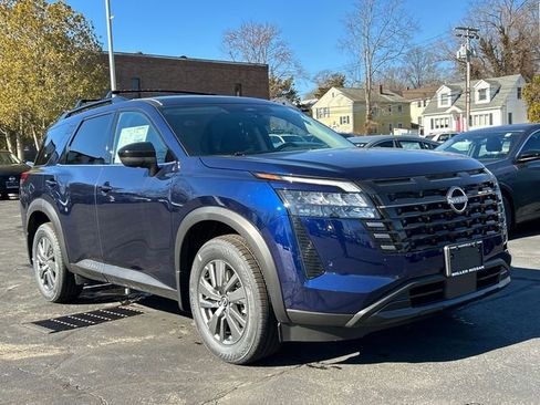 New 2026 Nissan Pathfinder SV image 1