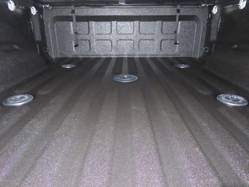 Used 2026 RAM 2500 Laramie AWD/4WD image 43