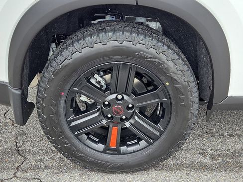 New 2026 Nissan Rogue SV image 7