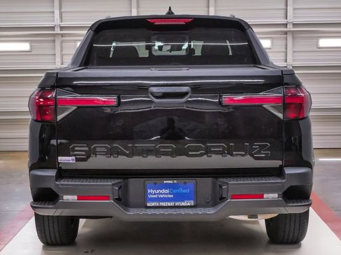 Certified 2024 Hyundai Santa Cruz SEL w/ Activity Package FWD image 7