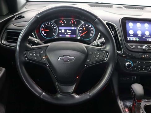 Used 2022 Chevrolet Equinox RS w/ RS Leather Package image 9