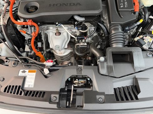 Used 2024 Honda Accord Sport image 8